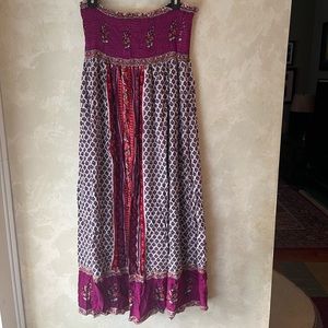 Super cute dress from Angie. Size med
